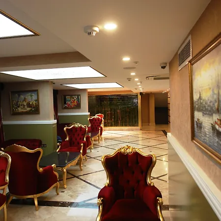 Hotel River