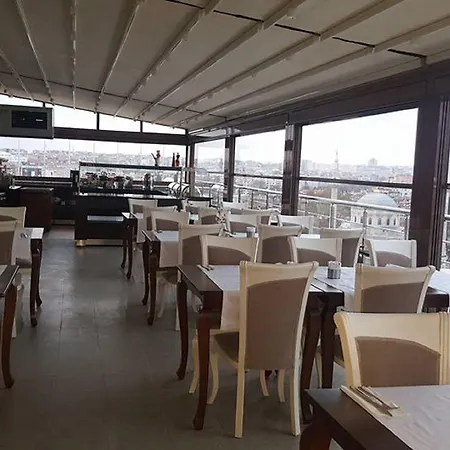 River Istanbul