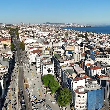 River 2* Istanbul